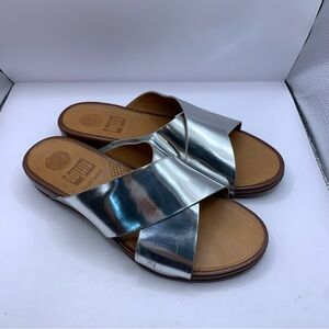 FitFlop Aix Slide Womens Sandals size 8  silver summer slip on